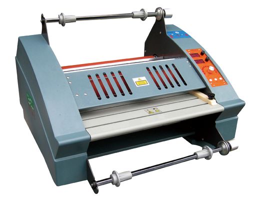 China High Precision No Curling Book Lamination Machine For Paper And PVC Card supplier