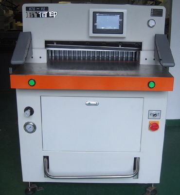 China 670mm Semi Automatic Paper Cutting Machine For Photo / PVC supplier